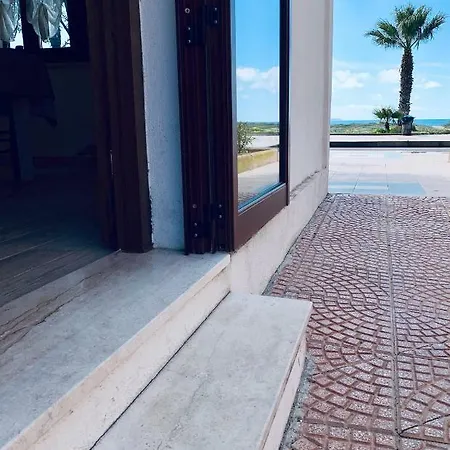 Dreams By The Sea *